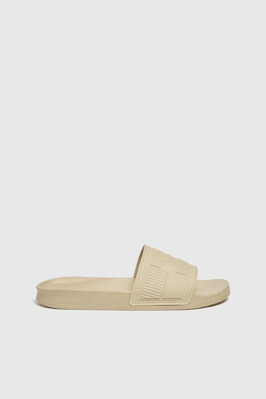 

Сандалии для бассейна с логотипом Pull&Bear, экрю