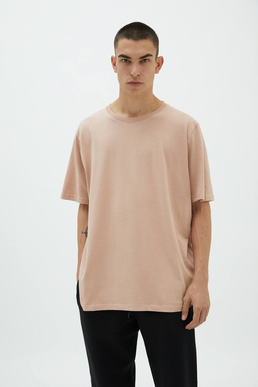 

В комплекте 3 футболки с коротким рукавом. Pull&Bear, розовый
