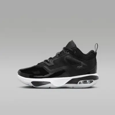 

Кроссовки Jordan Stay Loyal 3, цвет Black/White/Football Grey/Metallic Gold