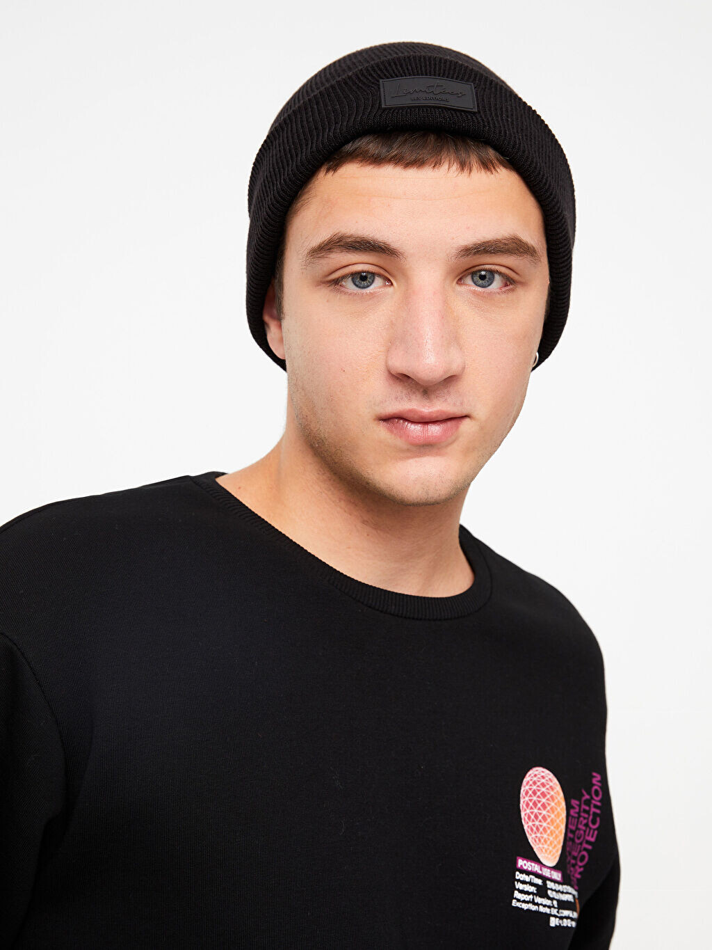 

Мужская шапка с принтом этикетки LCW Accessories
