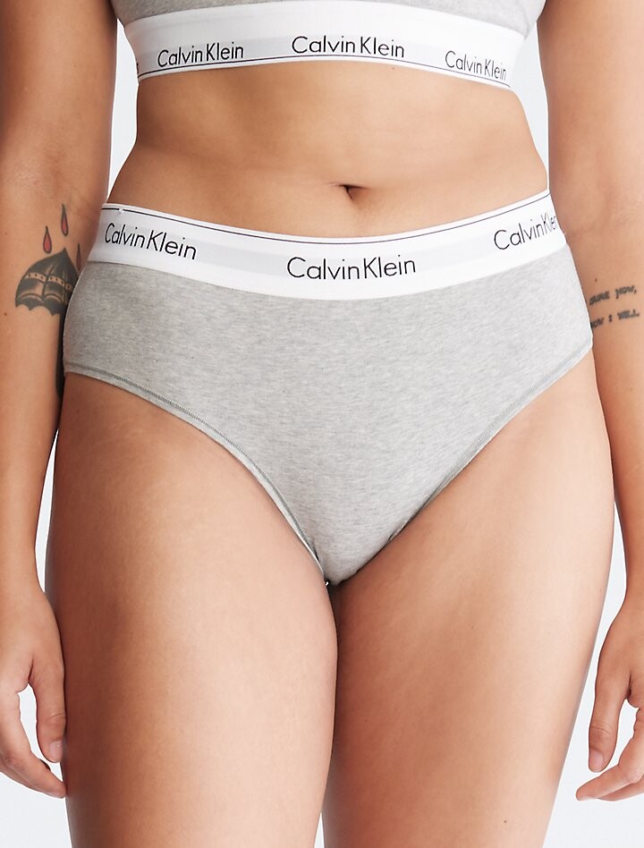 

Современный хлопок плюс хипстер Calvin Klein, серый