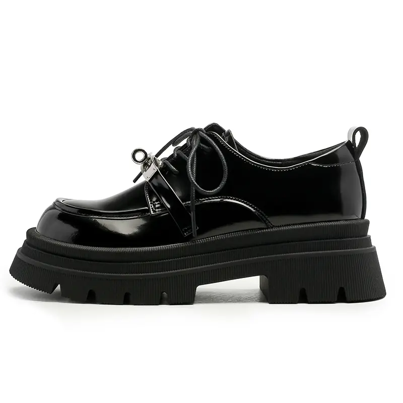 

Лоферы женские Earl Cat, цвет Patent black