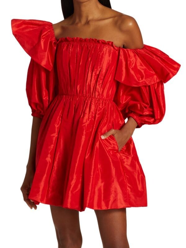 

Мини-платье с пышными рукавами и открытыми плечами Jason Wu Chinese red