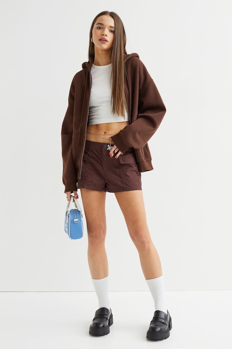 

Грузовые шорты H&M, темно коричневый