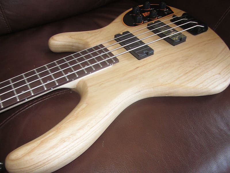 Басс гитара Cort Action 4-String Electric Bass ACTION DLX AS OPN бас гитара cort action dlx as open pore natural