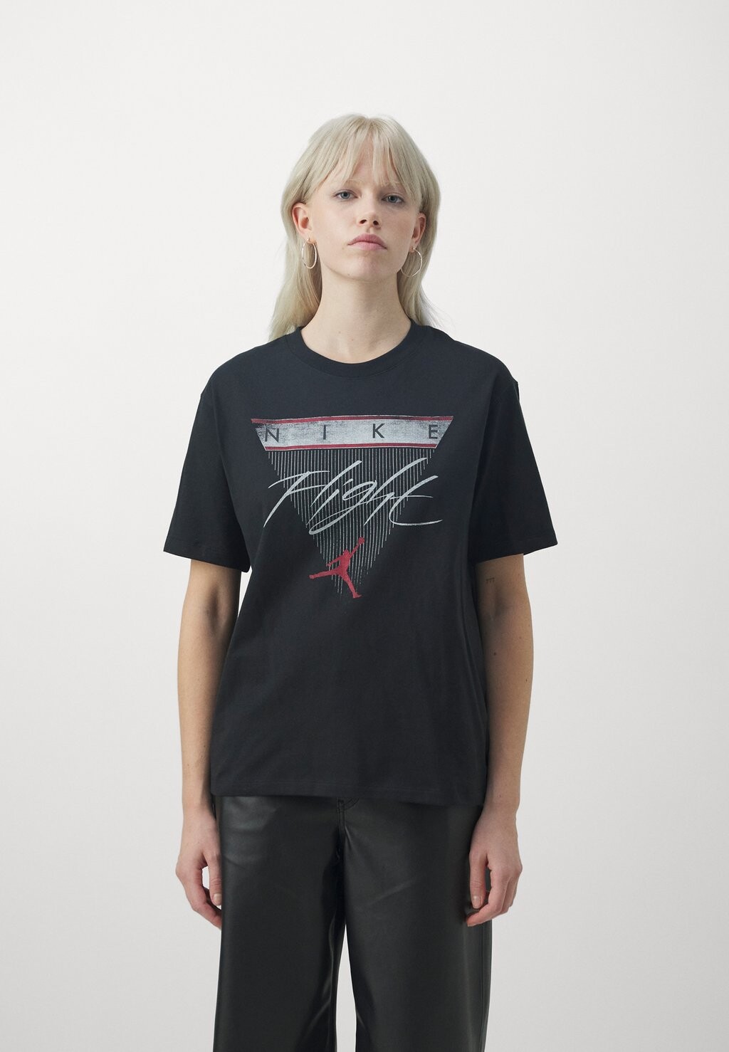 

Футболка с принтом TEE Jordan, цвет black/(gym red)