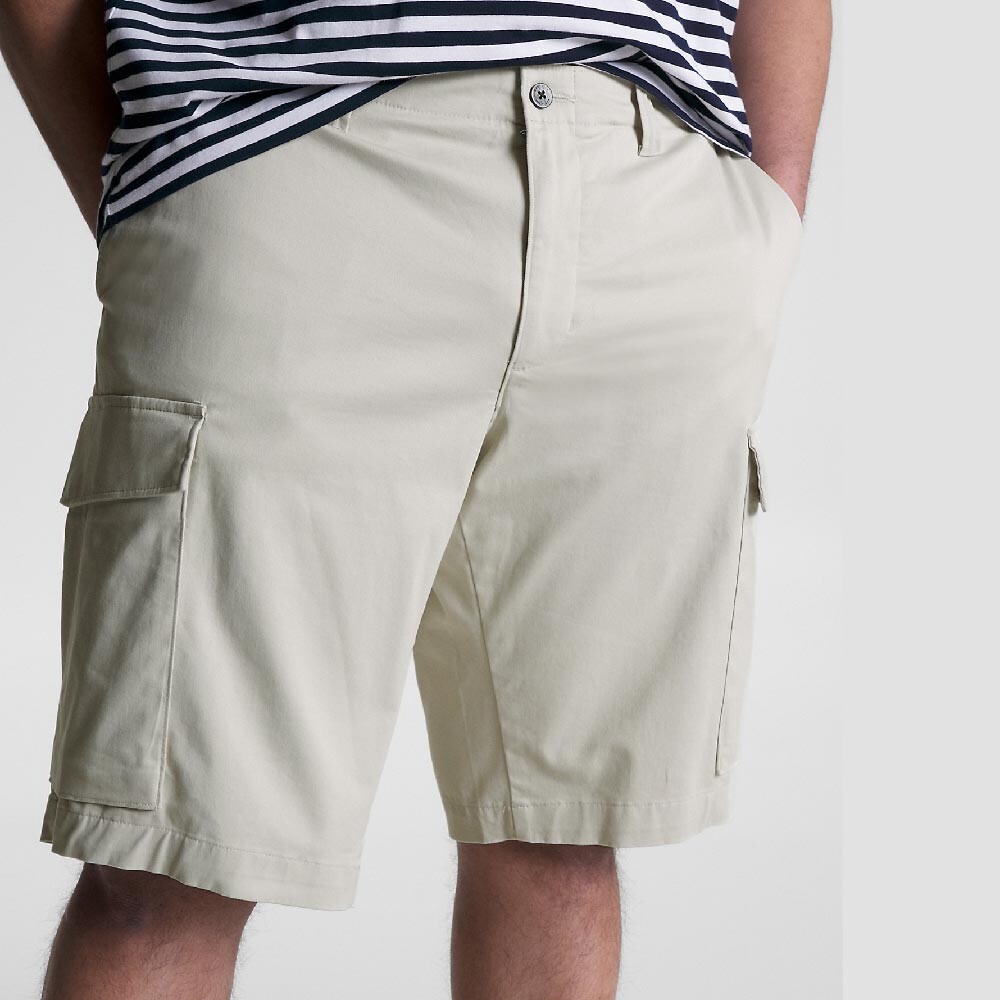 

Шорты Tommy Hilfiger Big And Tall Relaxed Fit 1985 Cargo, светло-бежевый