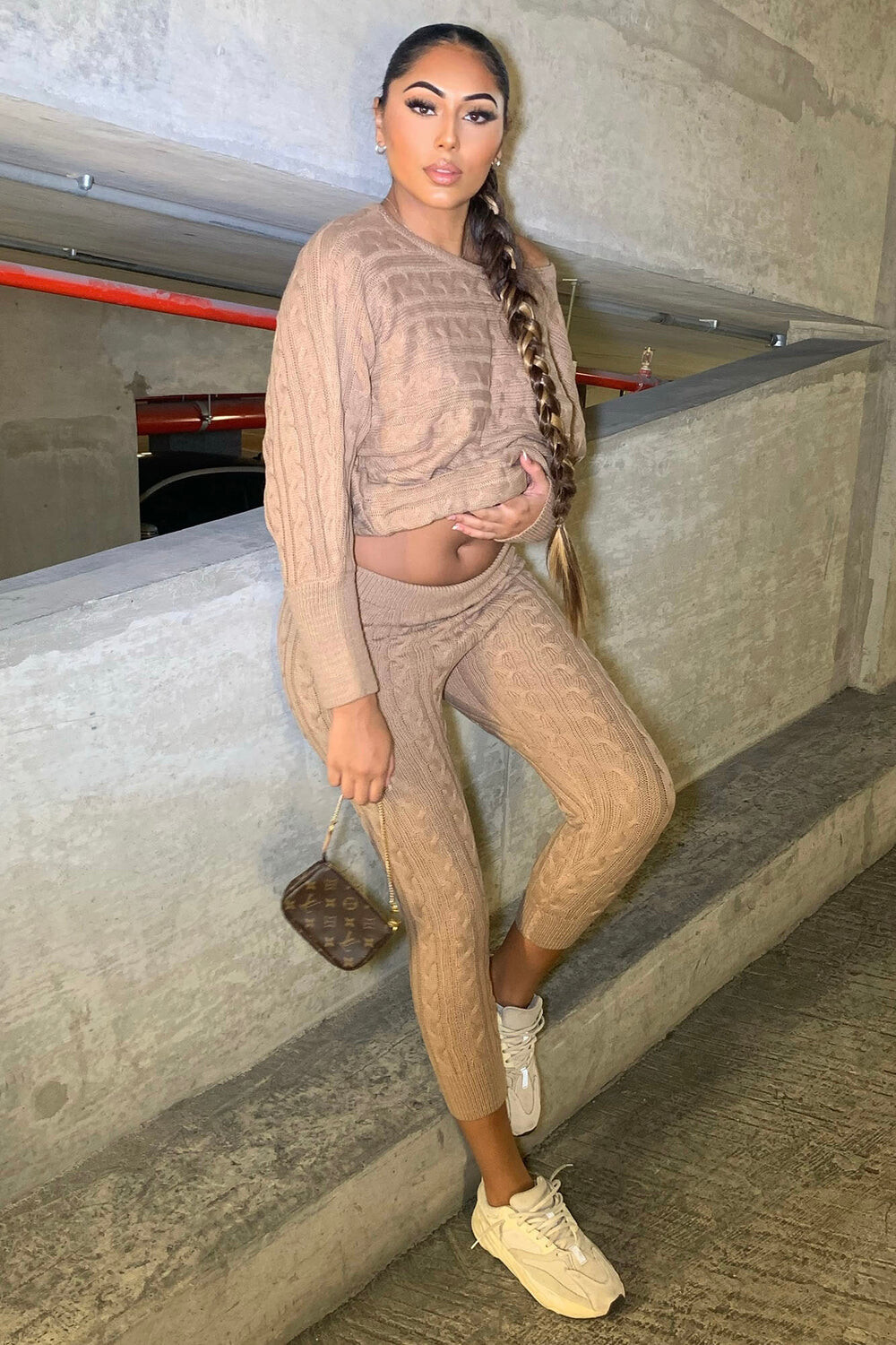 

Свитер Fashion Nova IST2230, мокко, Коричневый