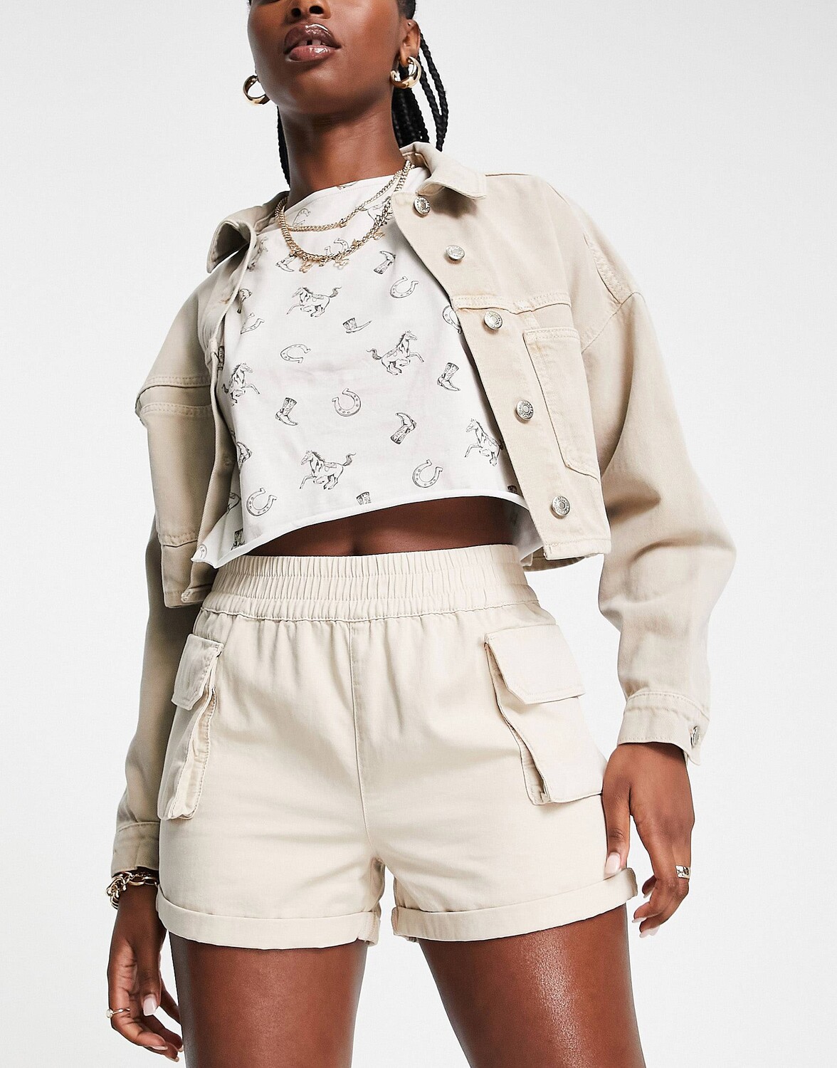 

Короткие карманы-карго Miss Selfridge из камня