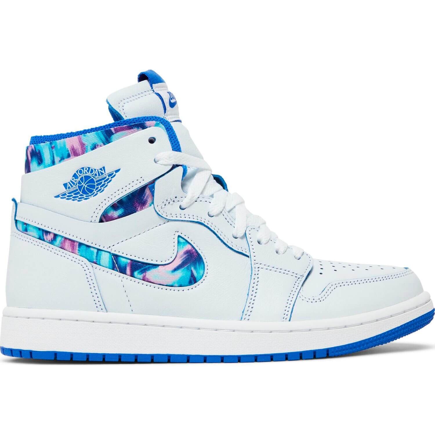 

Кроссовки Nike Wmns Air Jordan 1 High Zoom Comfort, белый (Размер 37 RU)