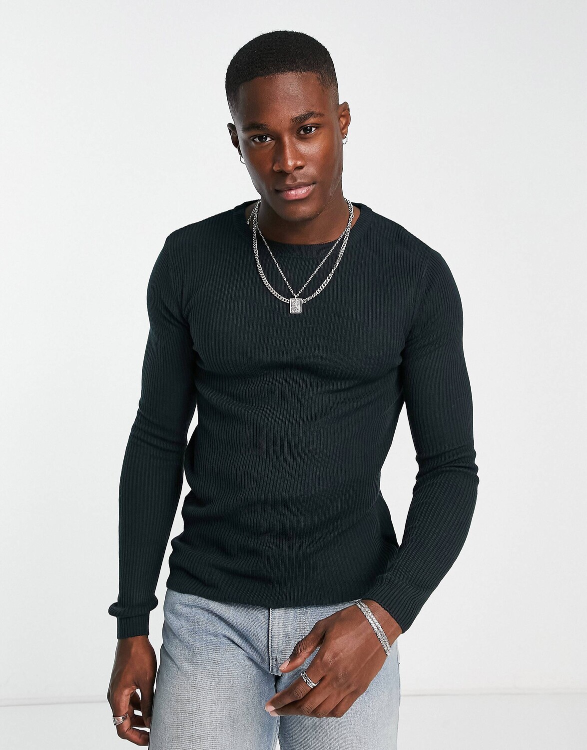 

Темно-синий трикотажный джемпер в рубчик с круглым вырезом ASOS DESIGN
