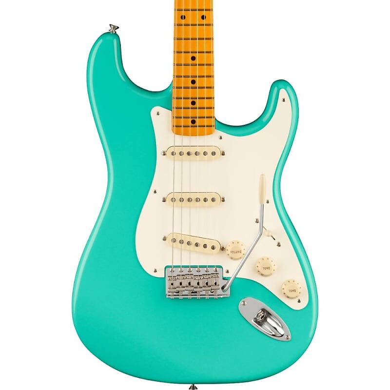 

Fender American Vintage II 1957 Stratocaster Maple — цвет морской волны Fender American II Stratocaster Maple -