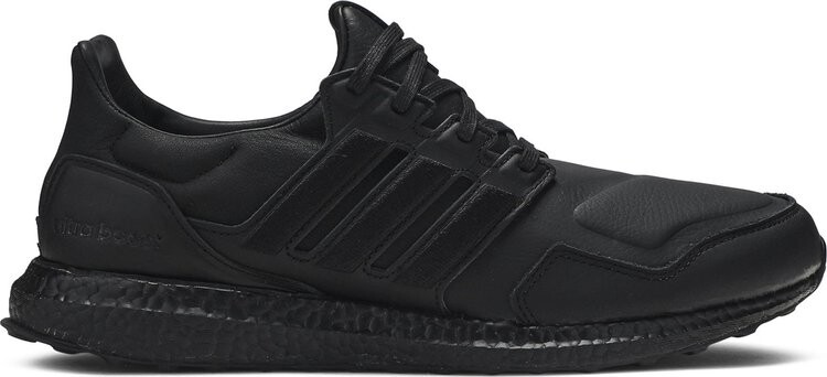 All black shoes ultra boost best sale