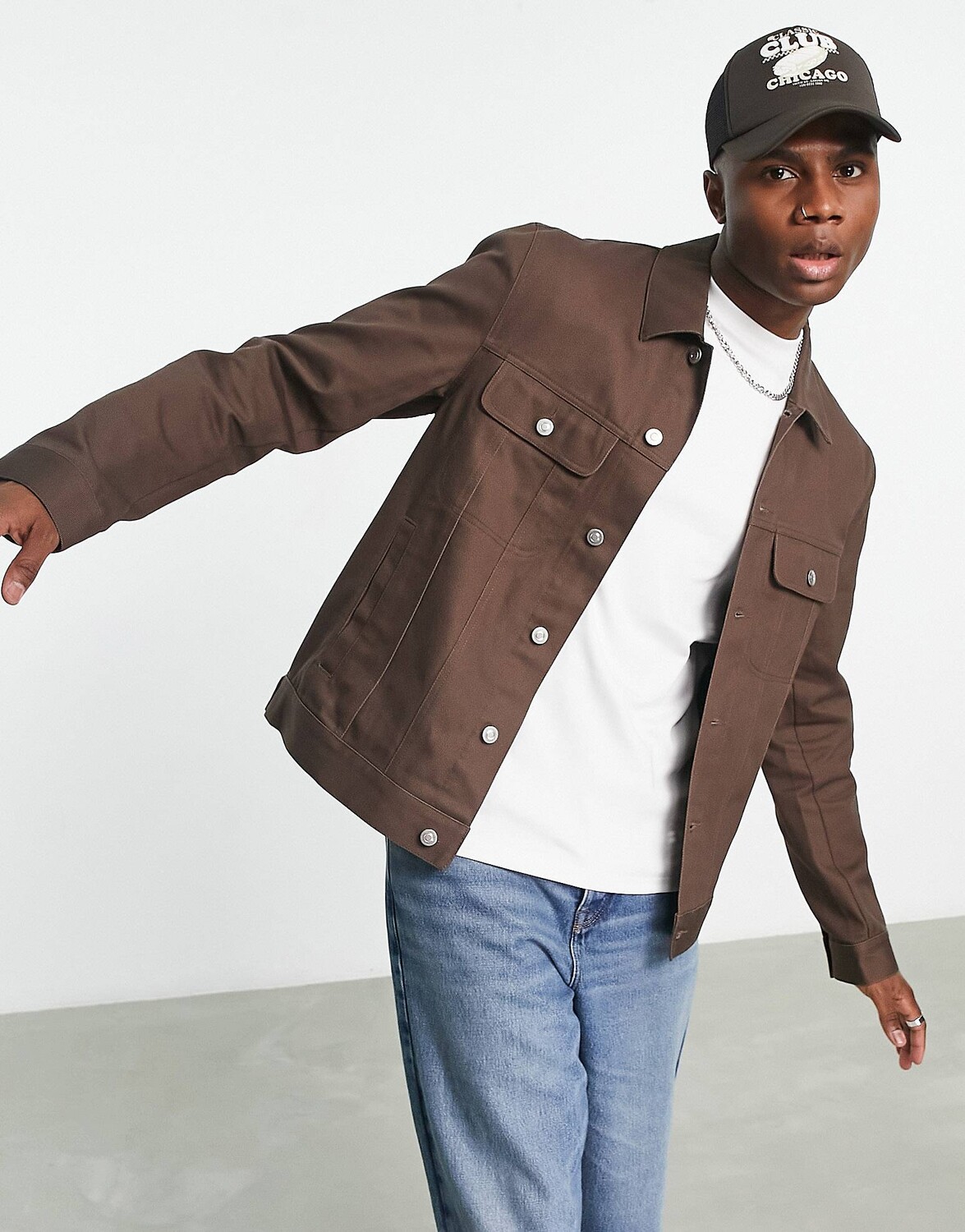 

Коричневая саржевая куртка в стиле вестерн ASOS DESIGN