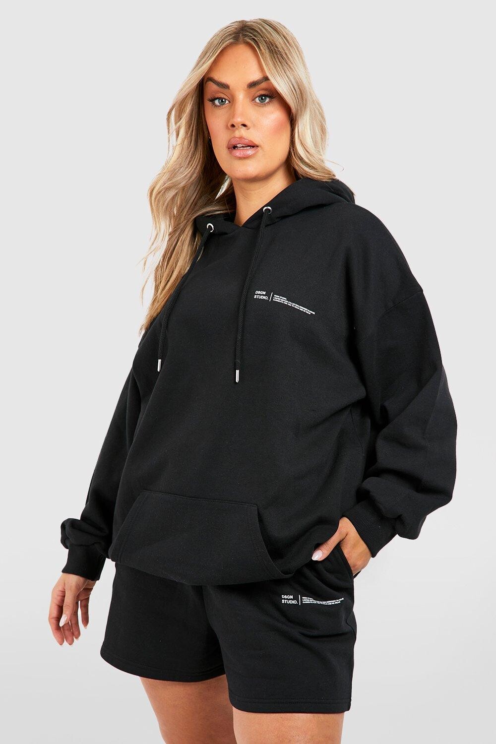 

Короткий спортивный костюм с капюшоном оверсайз plus text print Boohoo, черный