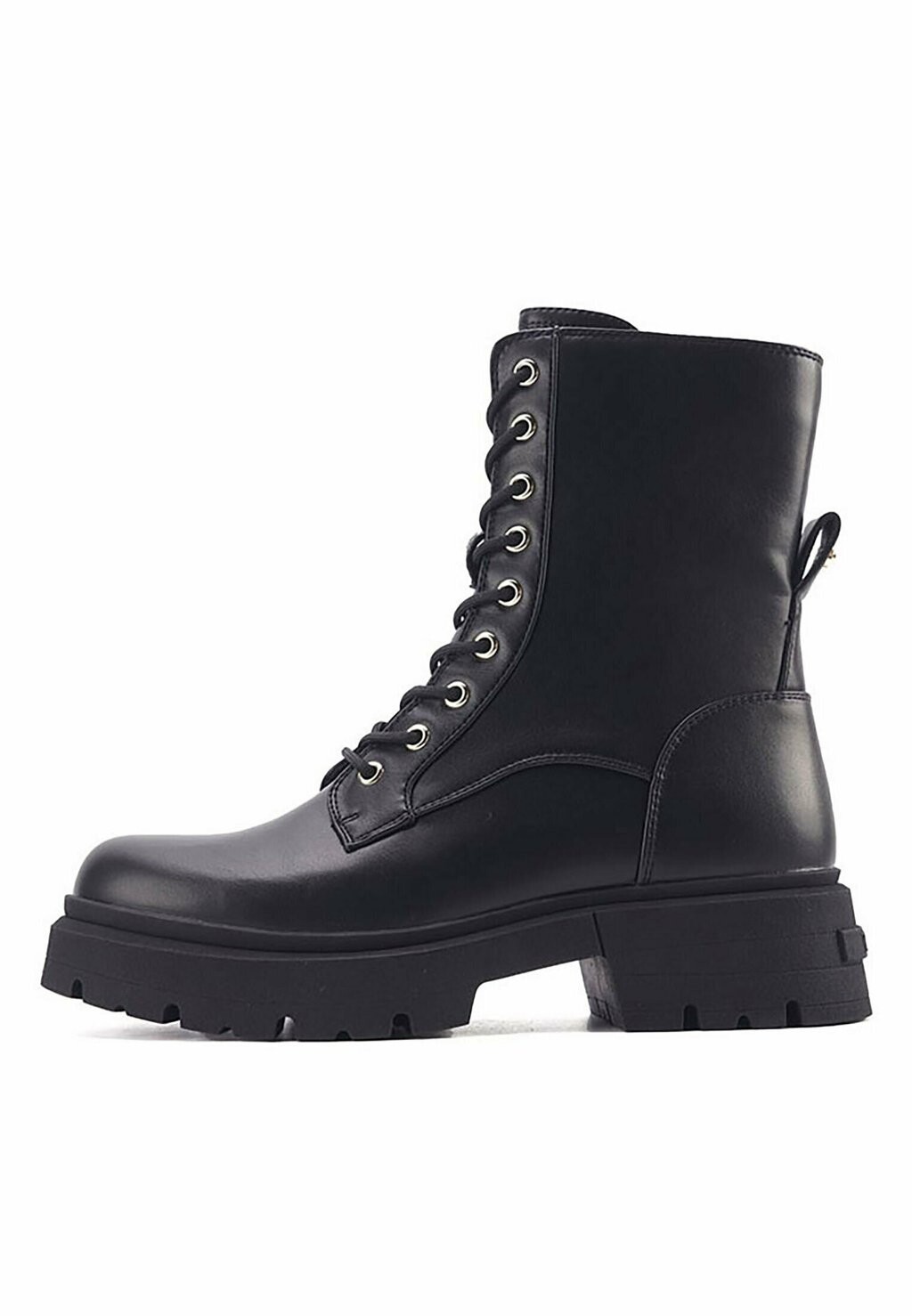 

Ботильоны на платформе Military Carina Nine West, черный