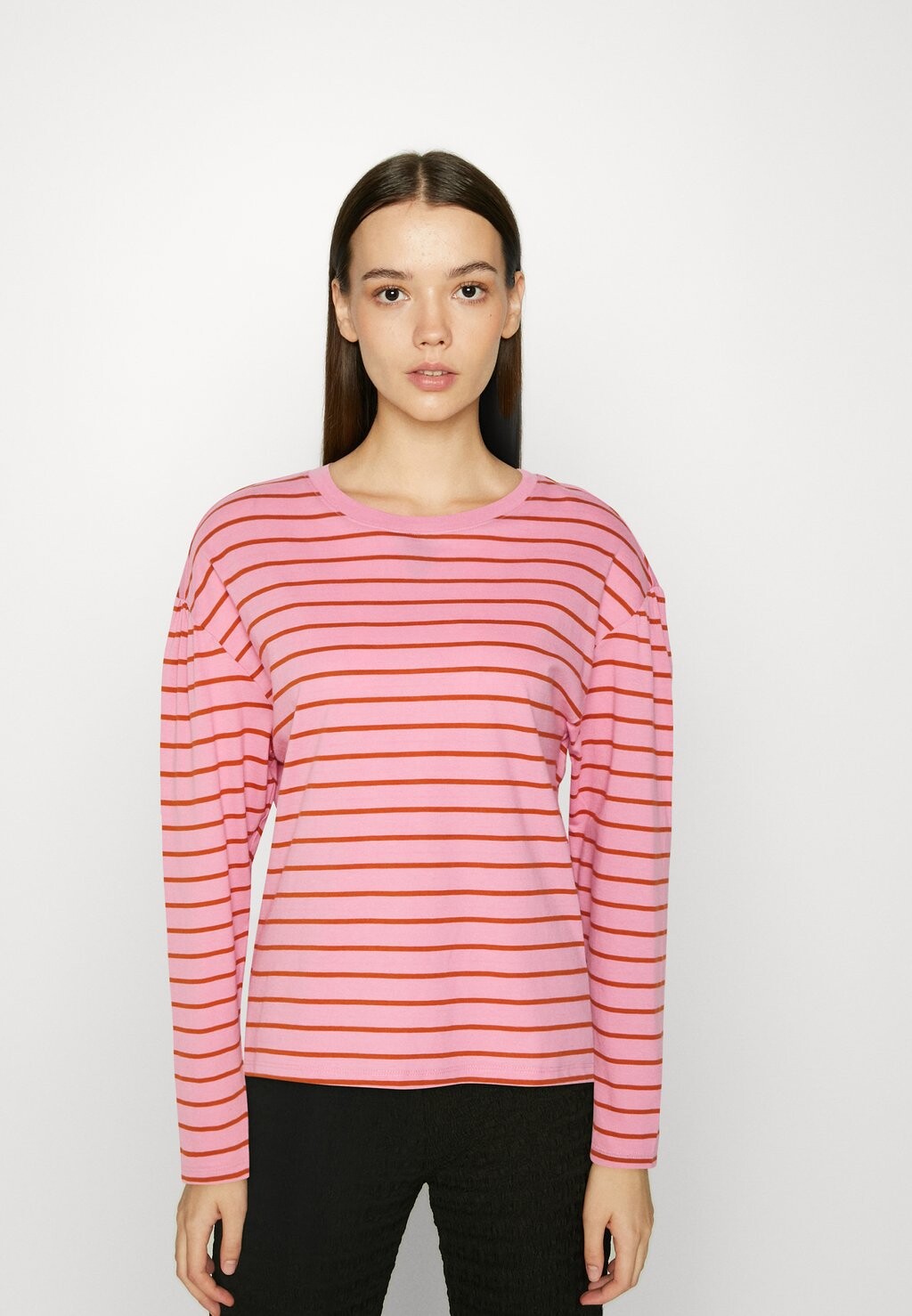 

Рубашка с длинным рукавом Monki
