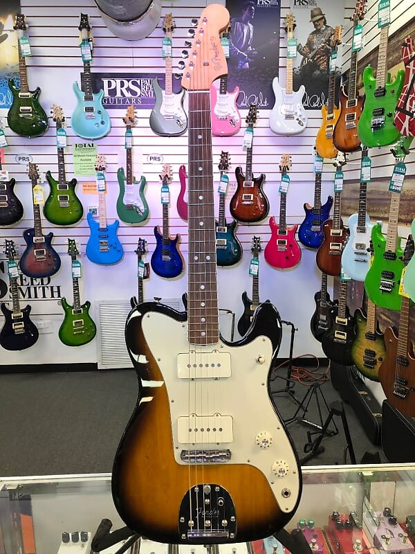 

Fender Parallel Universe Limited Edition Jazz Tele 2-Color Sunburst Fender Parallel Universe Limited-Edition Jazz Tele 2-Color Sunburst