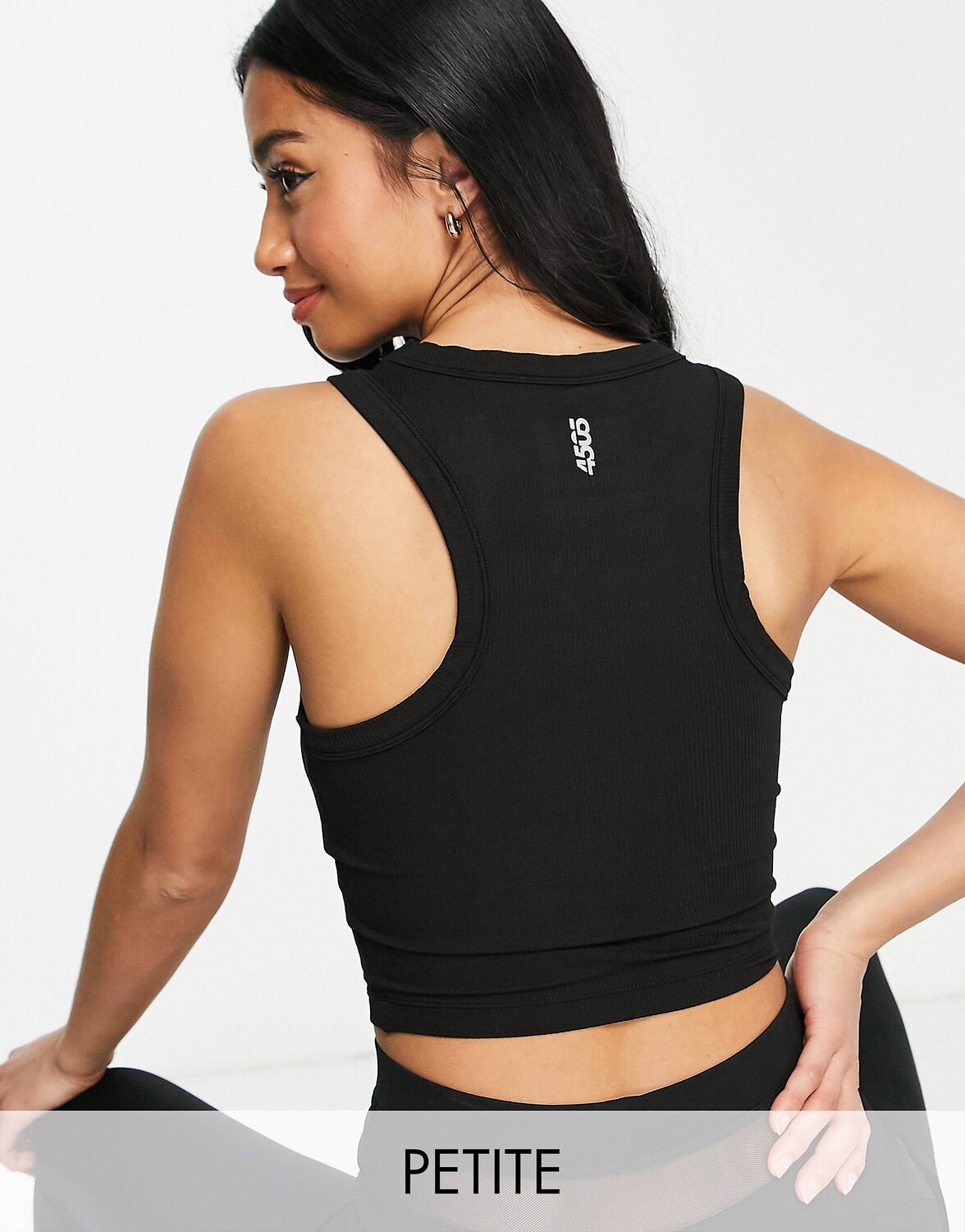 

Черный спортивный жилет в рубчик ASOS 4505 Petite icon