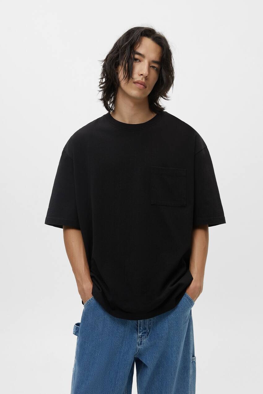 

Хлопковая футболка оверсайз Pull&Bear, черный