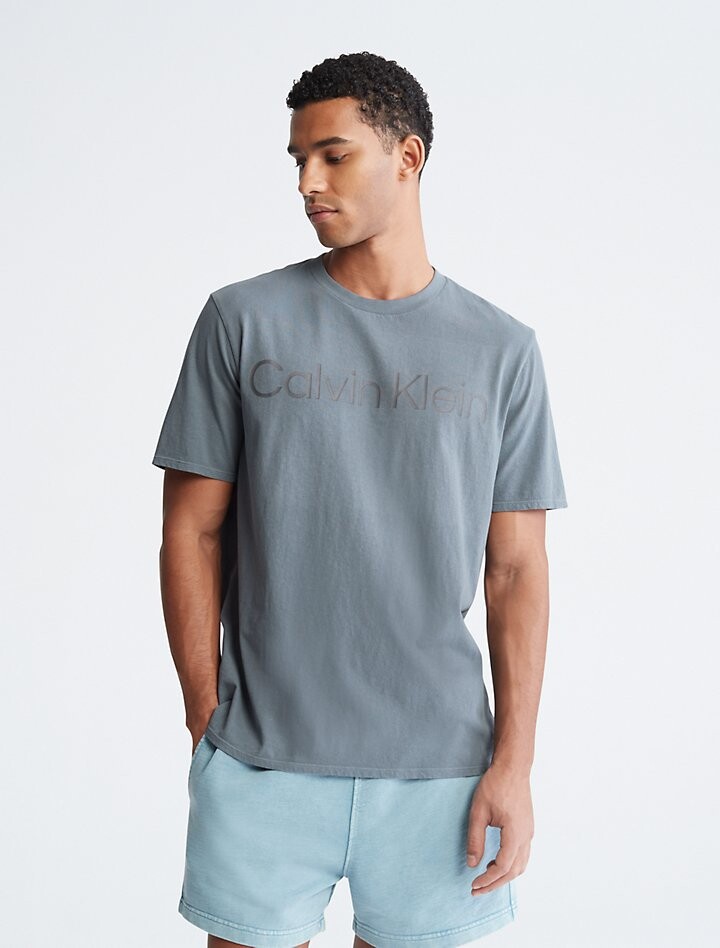 

Футболка Calvin Klein Naturals Tea Dye Logo, серый