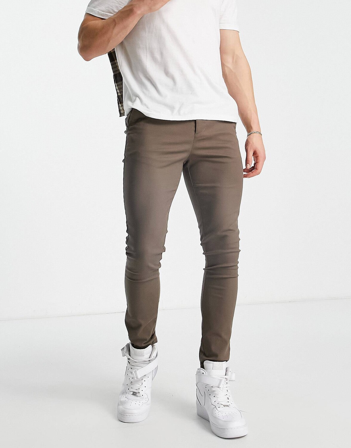 

Коричневые эластичные брюки чинос ASOS DESIGN Power