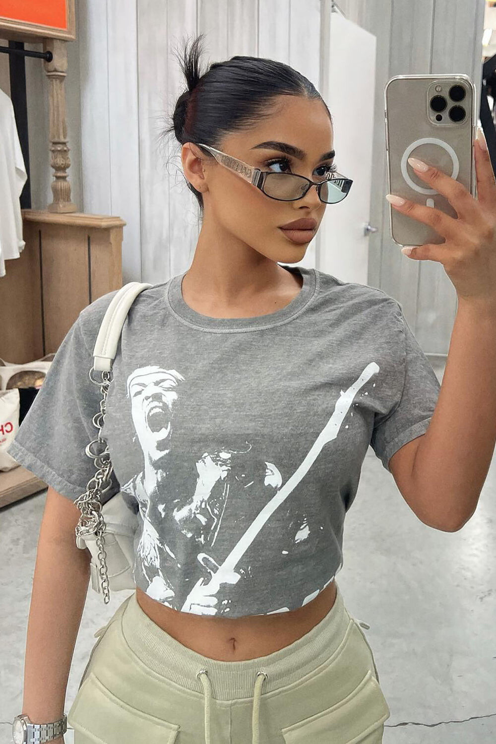 

Футболка Fashion Nova JMH2111XX, угольный