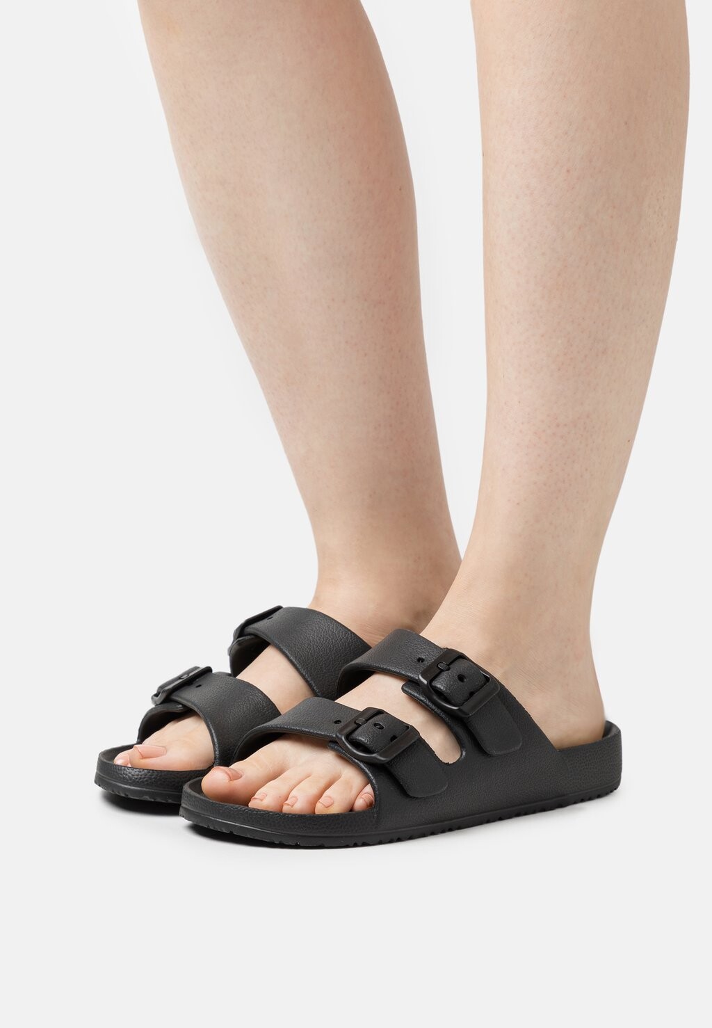 

Шлепанцы Marks & Spencer, черный