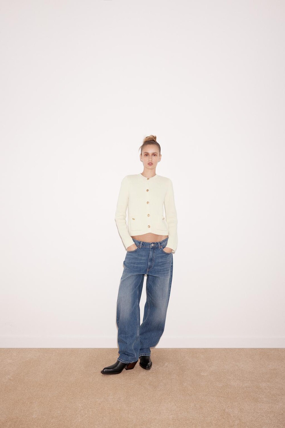 

Кожаные ковбойские ботинки ZARA, черный