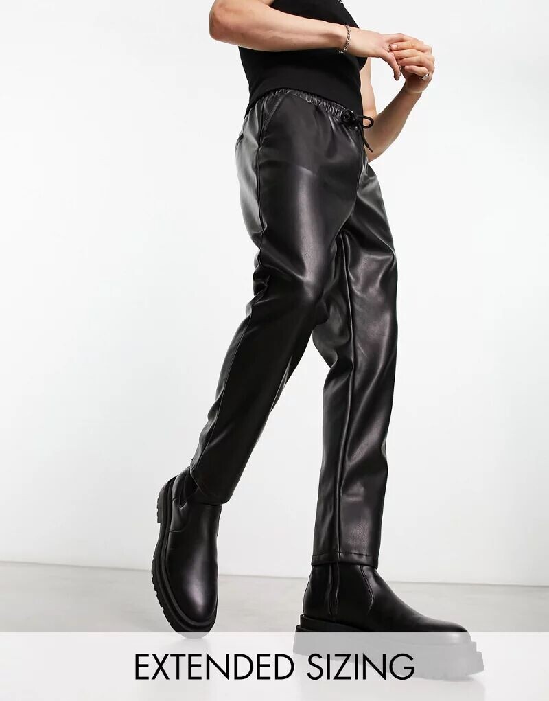 

Черные зауженные брюки из искусственной кожи ASOS