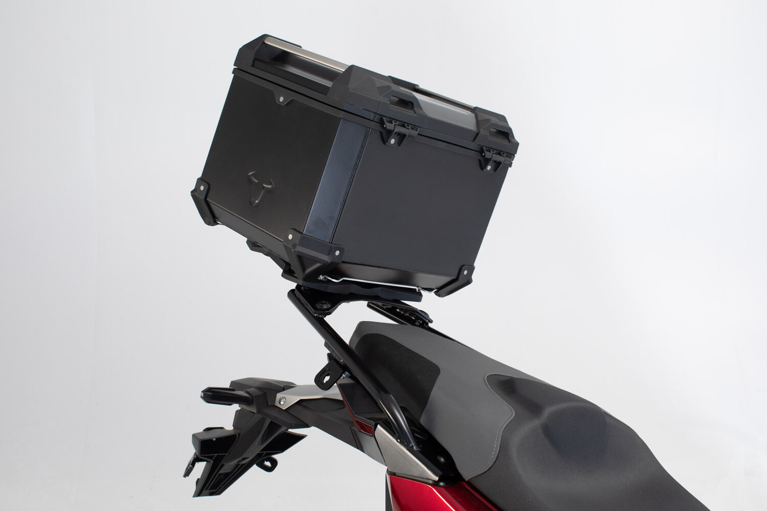 

SW-Motech TRAX ADV верхней корпус системы - Черный. Honda X-ADV (16-).,