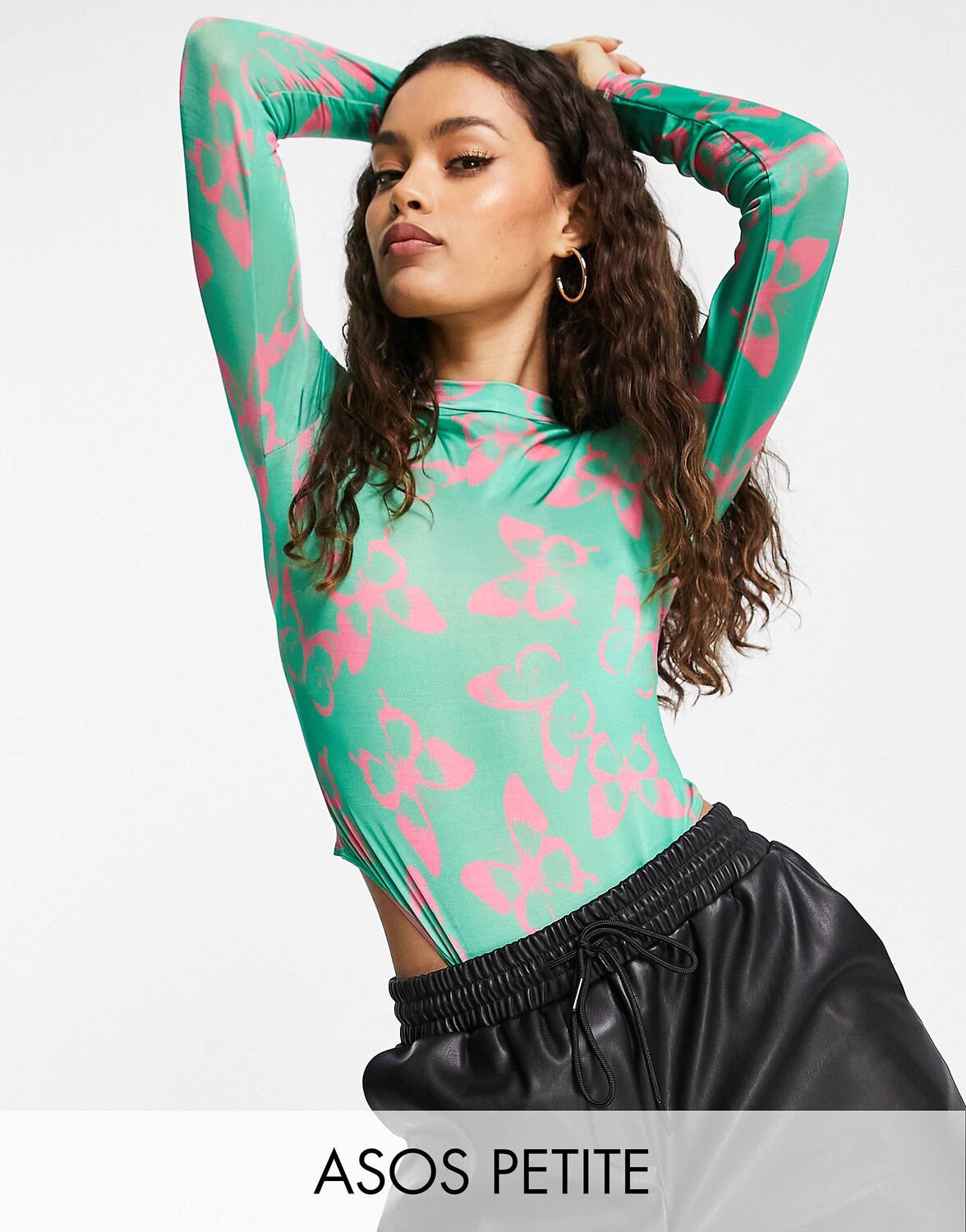 

Боди с высоким вырезом и принтом в виде бабочек ASOS DESIGN Petite