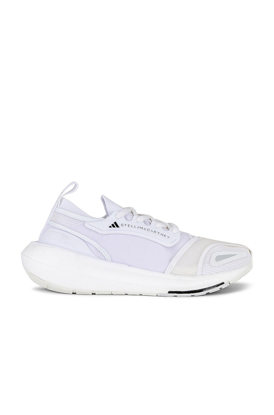 

Кроссовки adidas by Stella McCartney Ultraboost 23, цвет White & Off White
