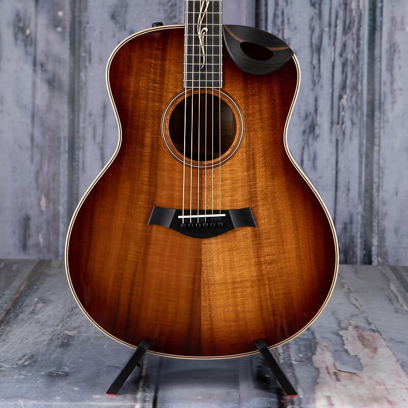 

Taylor K26ce Acoustic/Electric, Shaded Edgeburst Taylor K26ce /Electric,