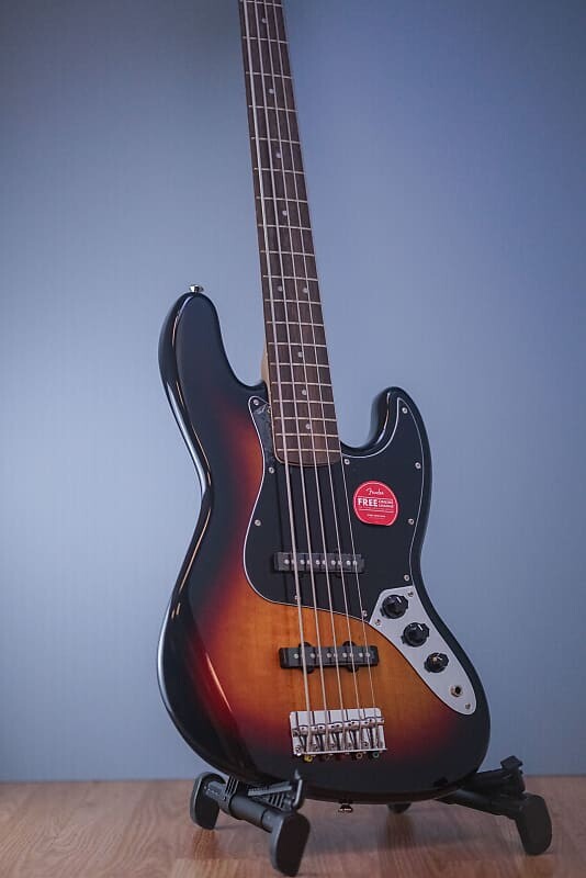 

Squier Affinity Series Jazz Bass V LF 3-Tone Burst