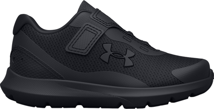 

Кроссовки Under Armour Surge 3 AC TD Triple Black, черный