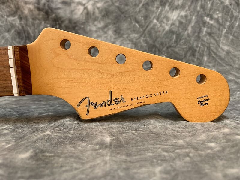 

Fender Road Worn Stratocaster Neck 60-х 2021 Road Worn 60’s Stratocaster Neck