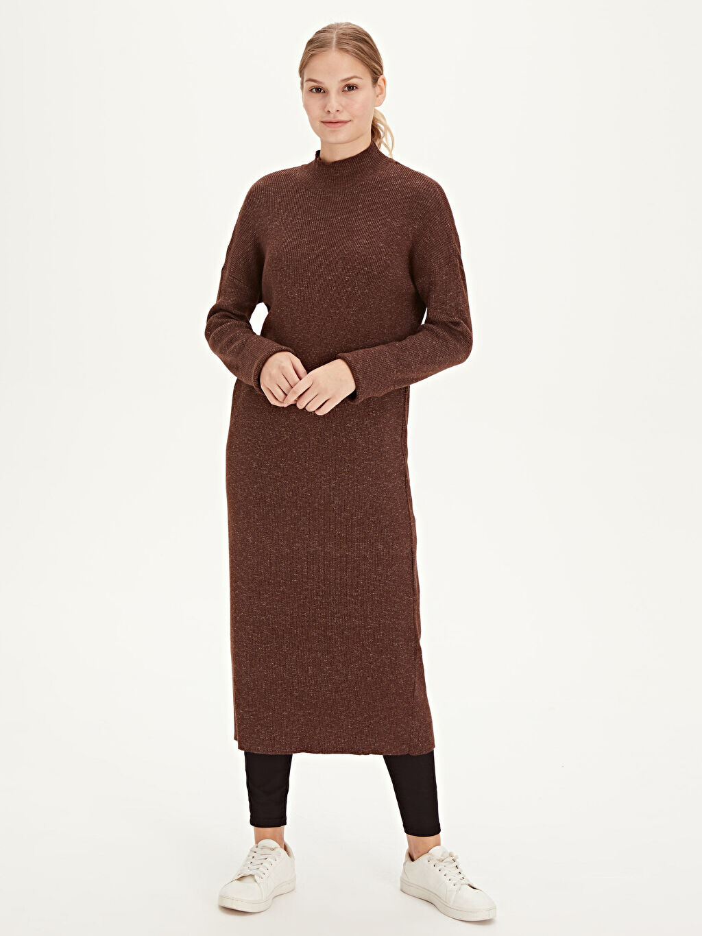 

Однотонная Женская трикотажная туника с круглым вырезом LCW Modest