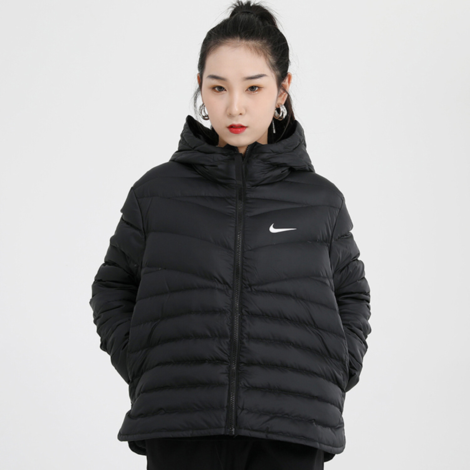

Куртка Nike Down-Fill Windrunner, черный