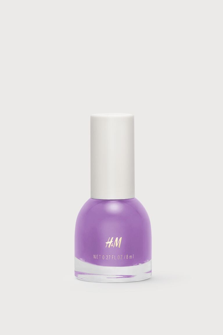 

Лак для ногтей H&M, оттенок A Purple Moment