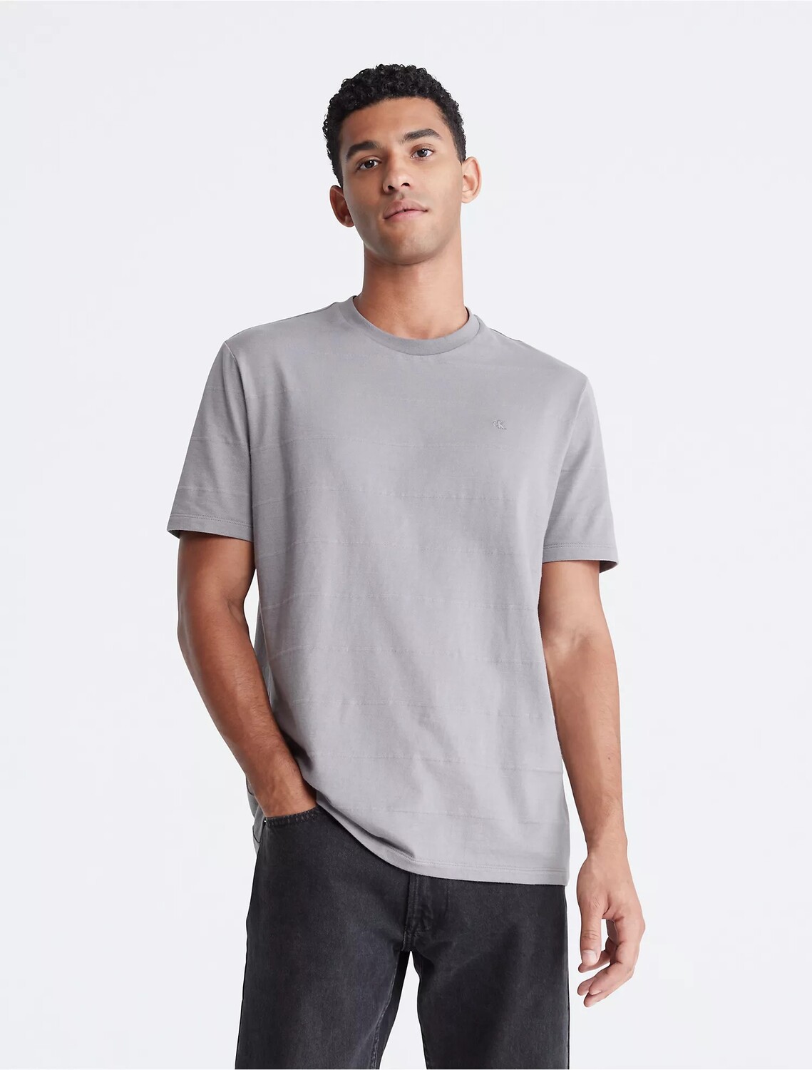 

Футболка Calvin Klein Stripe Jacquard Crewneck, светло-серый