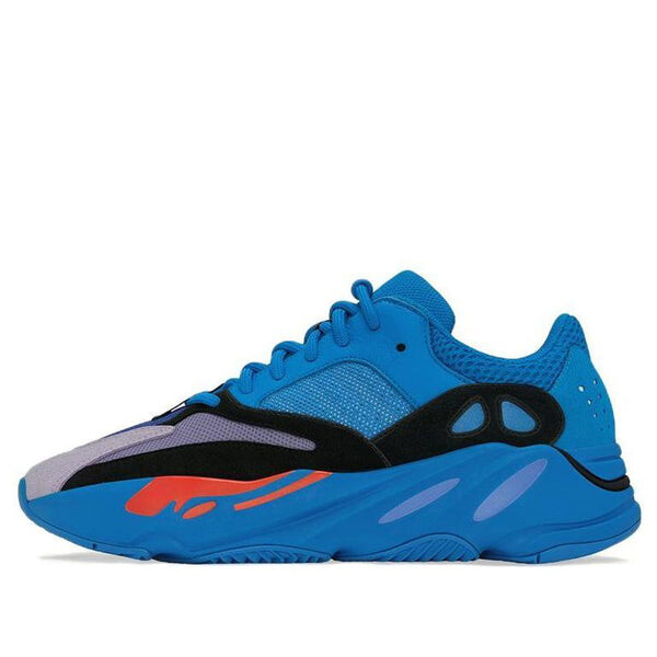 

Кроссовки adidas Yeezy Boost 700 HP6674, синий