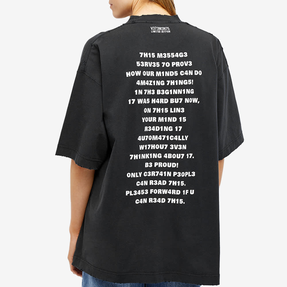 Футболка VETEMENTS Brain Power Tee – купить из-за границы через сервис  «CDEK.Shopping»