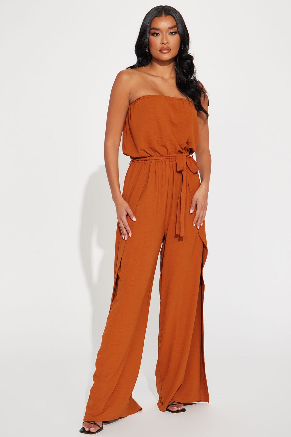 

Комбинезон Fashion Nova HF23E062, коньяк