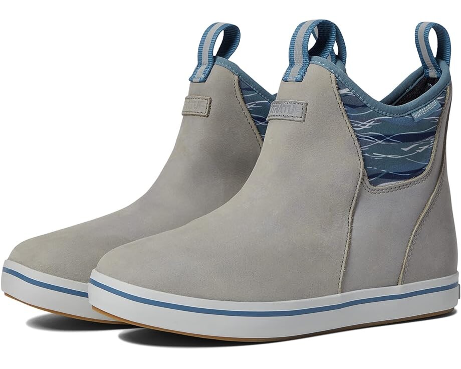 

Ботинки XTRATUF Leather Ankle Deck Boot, цвет Gray/Isa Dolphin/Blue Mirage/Waveprint