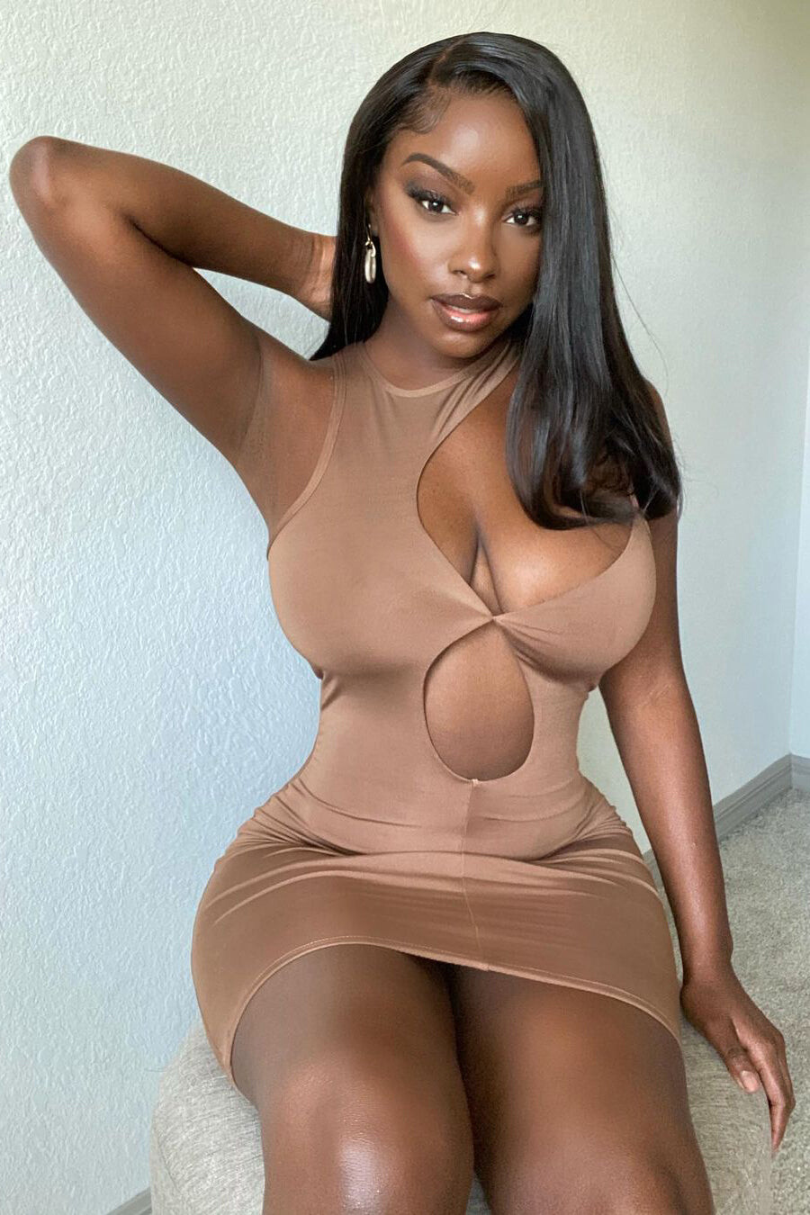 

Мини платье Fashion Nova DC26084, коричневый