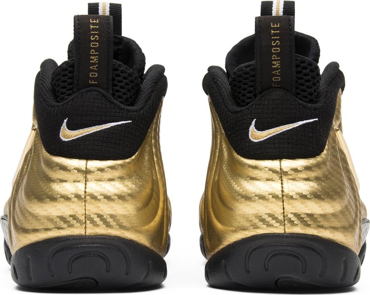 Nike discount foams gold