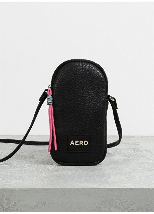 

Черная женская сумка для телефона Aeropostale