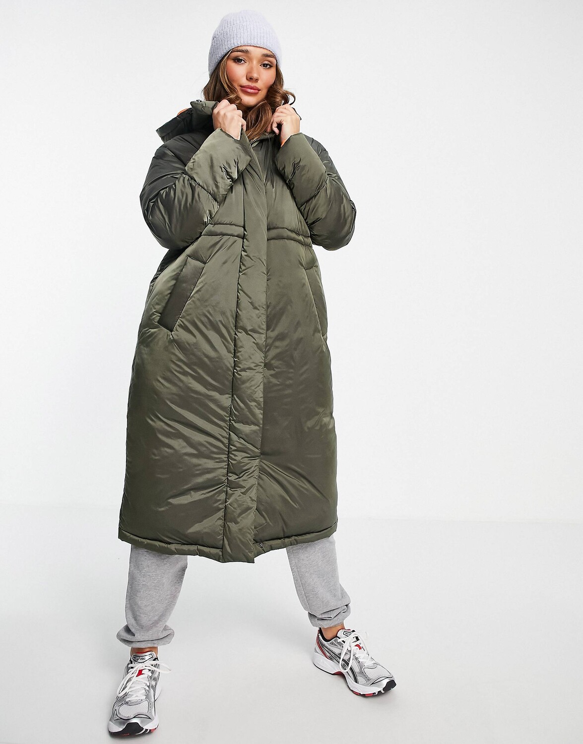 

Длинная дутая парка цвета хаки ASOS DESIGN