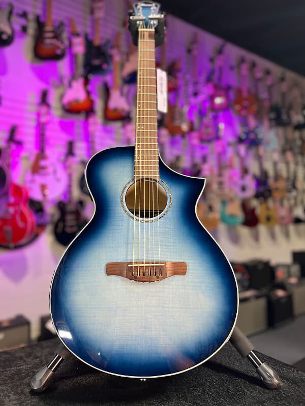 

Электроакустическая гитара Ibanez AEWC400 - Indigo Blue Burst High Gloss Auth Dealer *БЕСПЛАТНЫЙ ПЛЕКС ПРИ ПОКУПКЕ*! 527